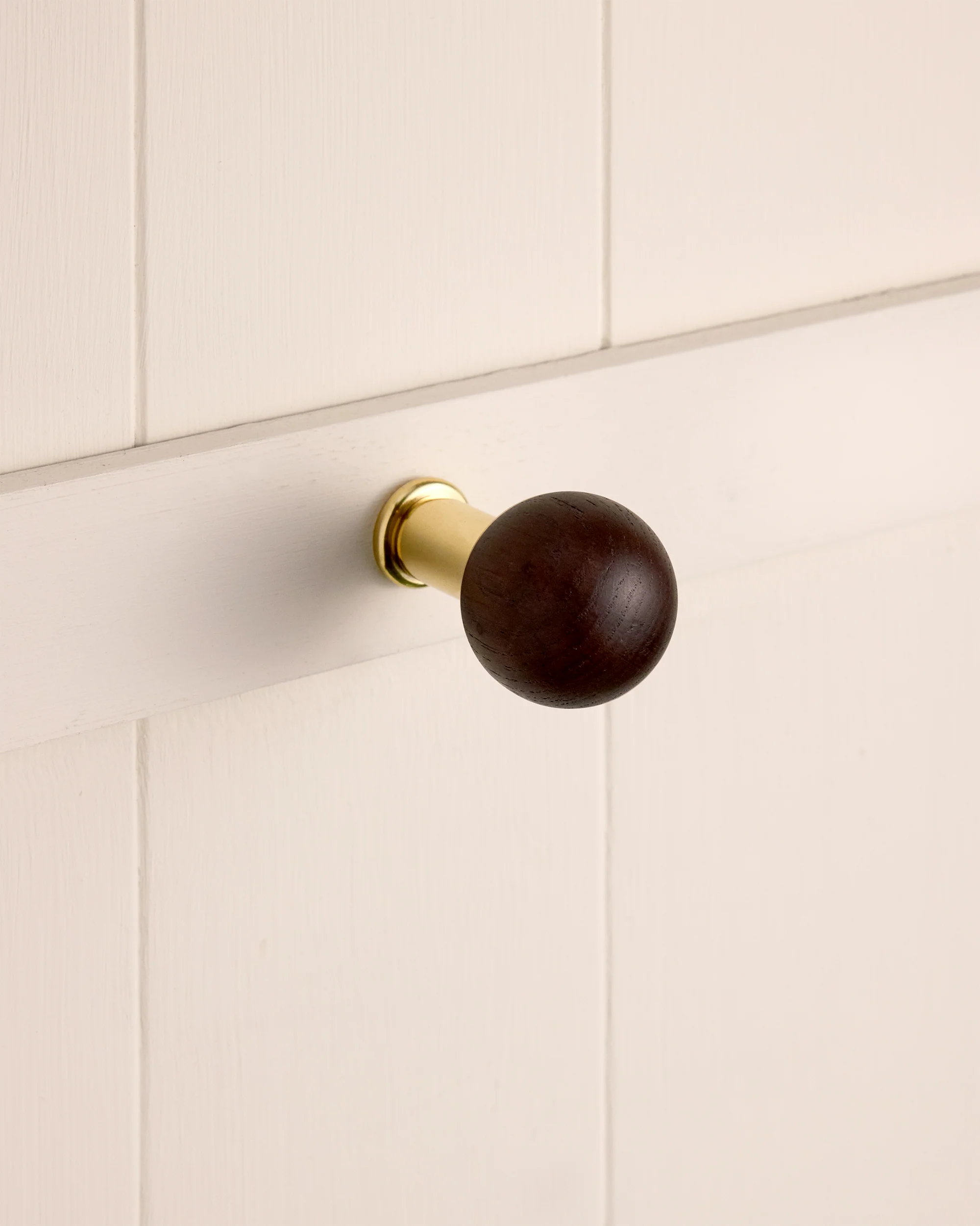 Dark Oak Hook - Image 3