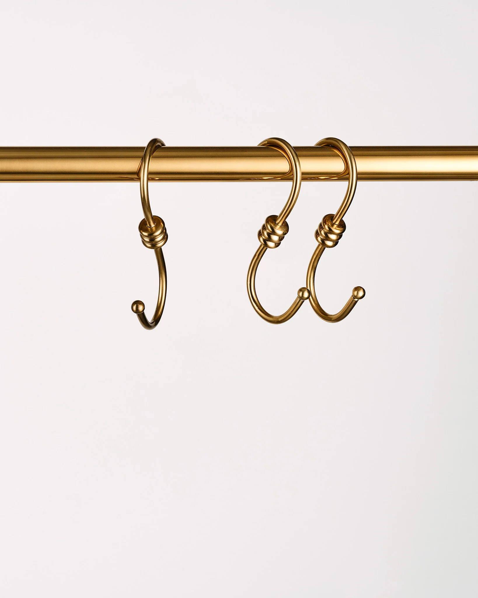 Tay S-Hook Set, Aged Brass - Image 5